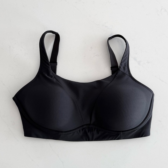 lululemon athletica Other - lululemon run times bra black